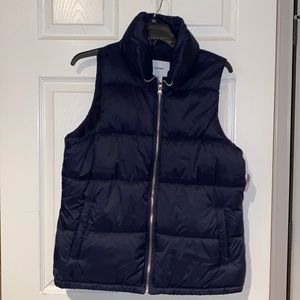 Navy puffy vest from Old Navy NWT